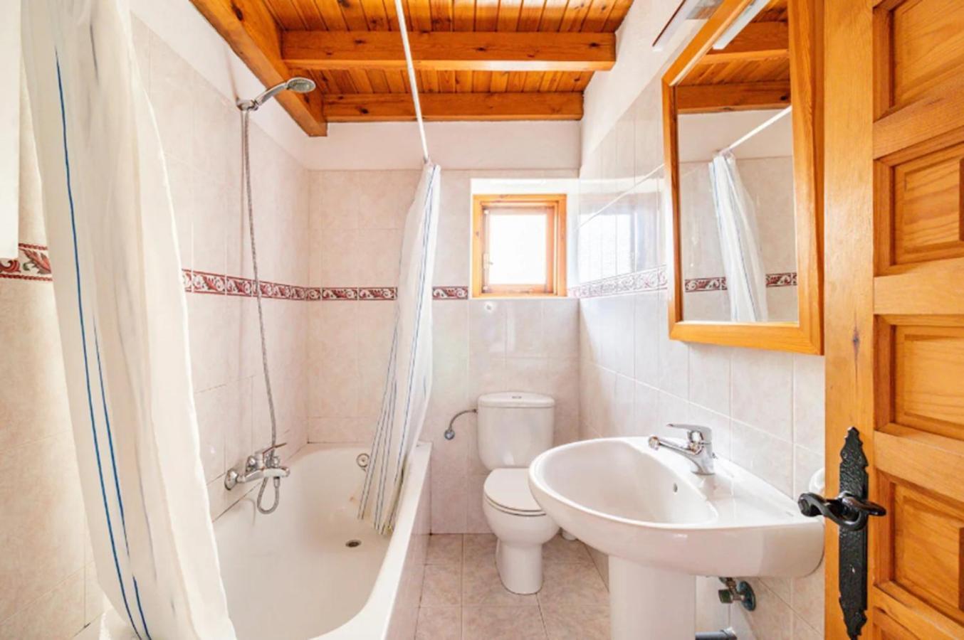 Casa Marinera Centrica En Комилас Екстериор снимка